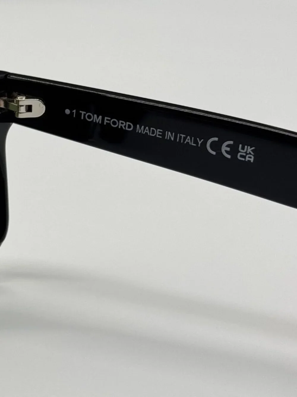 New Tom Ford Philippe-02 TF999 01N Black Green Sunglasses FT0999/S